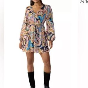 New with tags , long sleeve dress/tunic by Sanctuary.  Size XL